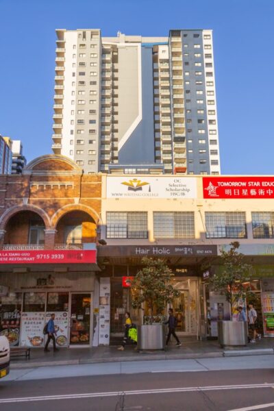 Burwood building on Deane Street with the WWW Writing College sign